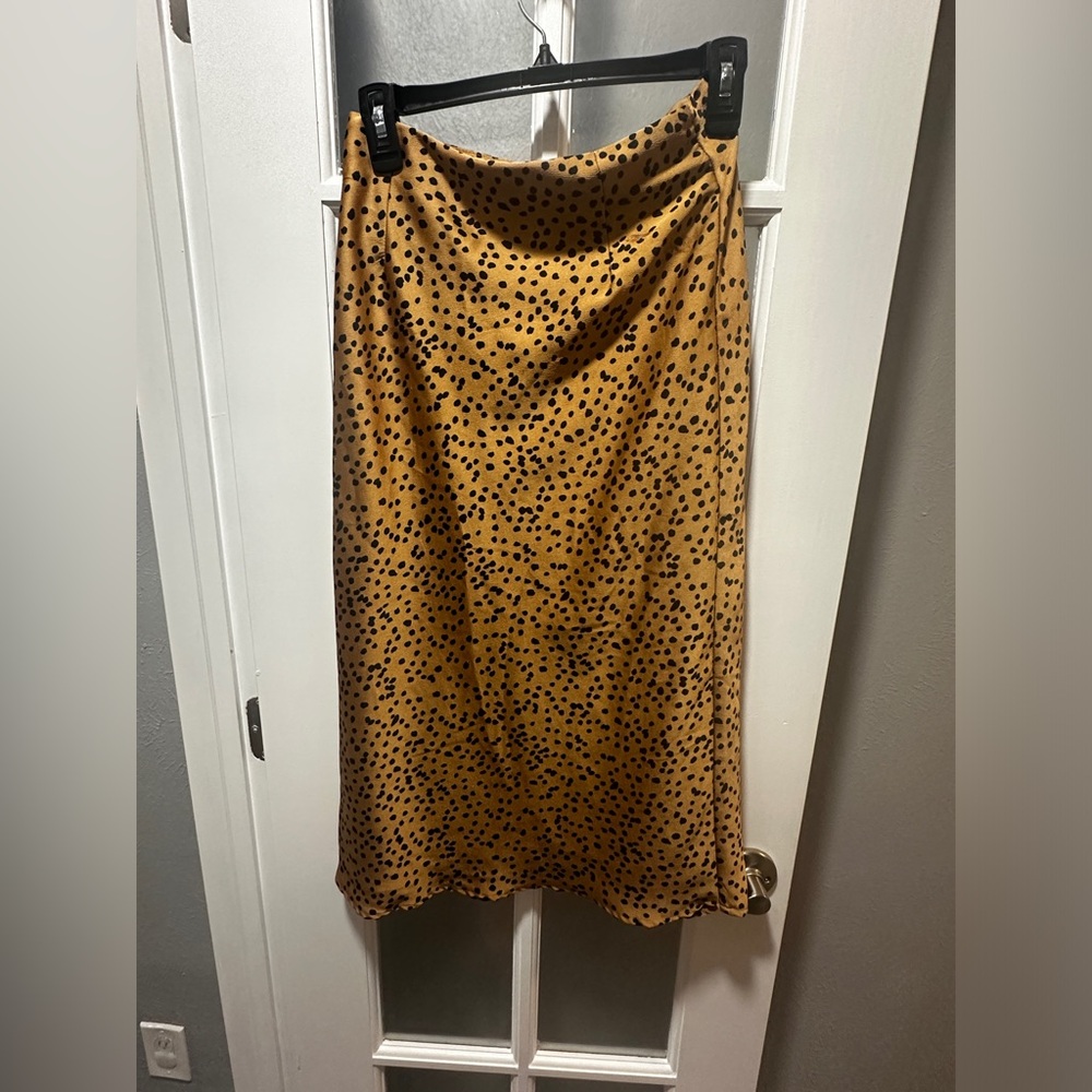 Nasty Gal Dalmatian Spot Satin Midi Skirt - Picture 5 of 6